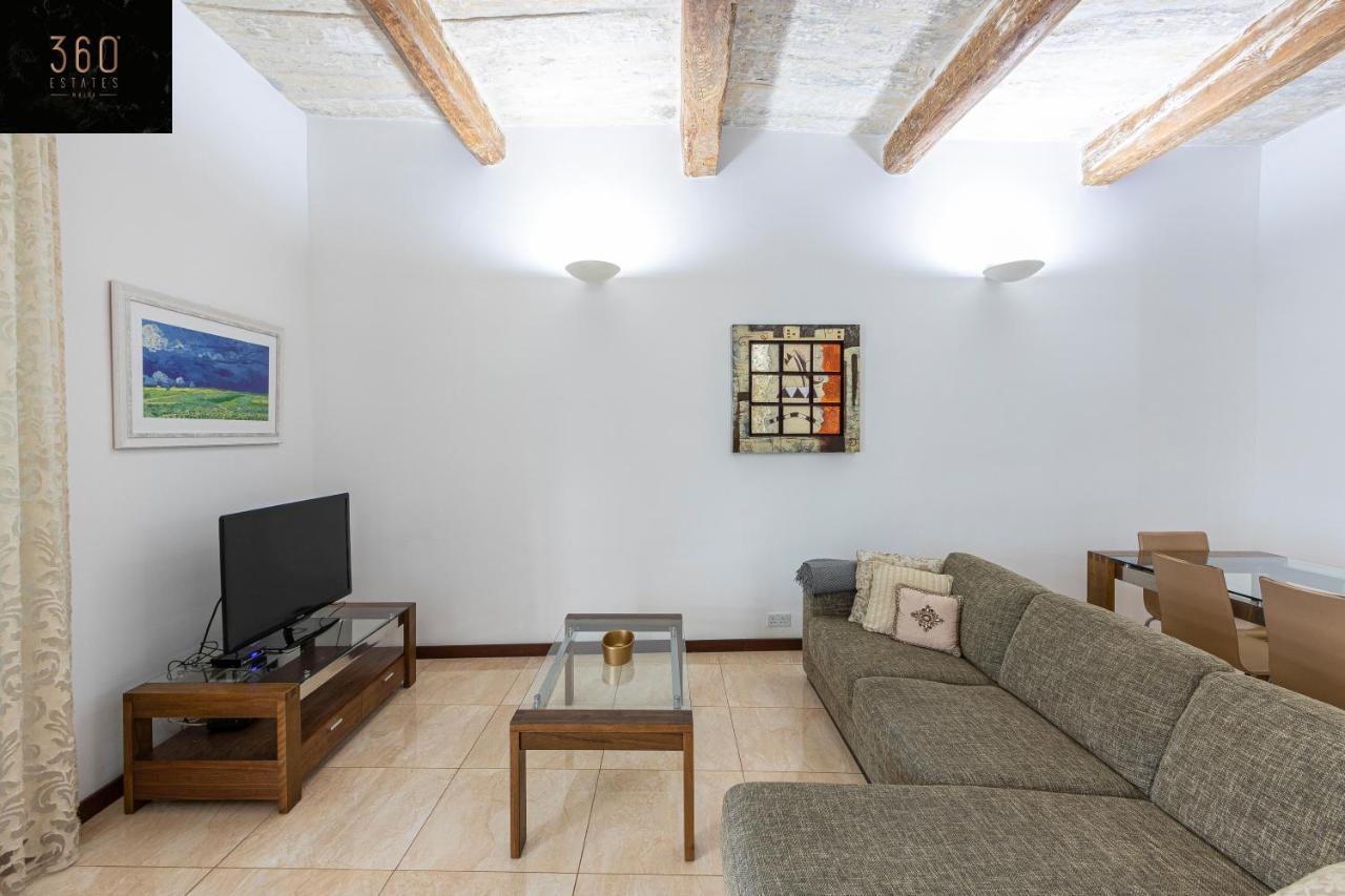 Seafront - Top Location, Top Floor With Wifi & Ac By 360 Estates Valletta Dış mekan fotoğraf