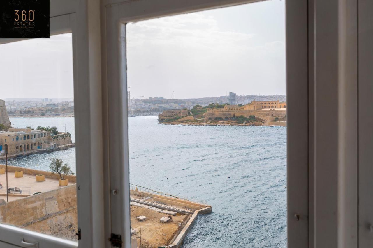 Seafront - Top Location, Top Floor With Wifi & Ac By 360 Estates Valletta Dış mekan fotoğraf